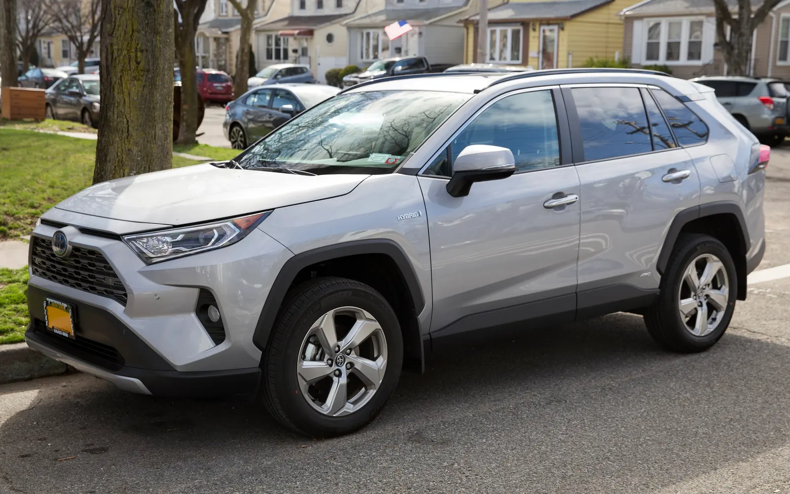 2020 Toyota RAV4 Hybrid Limited — 1